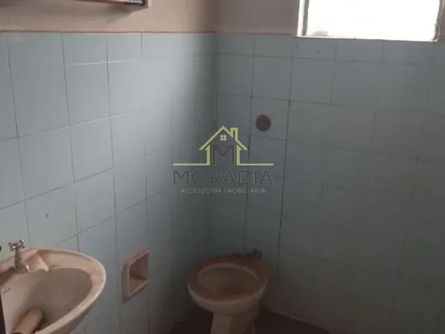 Casa com 299m² 2 quartos e 1 banheiro, à venda, no bairro Parque do Lago em Guaxupé
