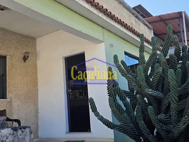 Casa com 159m², à venda ou para alugar, no bairro Muqueca em Barra do Piraí