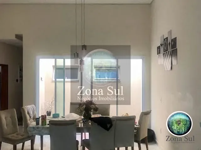 Casa com 180m² 4 quartos e 4 banheiros, à venda, no bairro Centro em Sorocaba