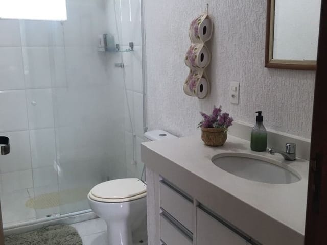 Casa com 333m² 3 quartos e 2 banheiros, à venda, no bairro Vale dos Cristais em Macaé