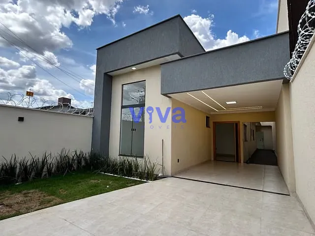 Casa com 245m² 3 quartos e 3 banheiros, à venda, no bairro Vila Oliveira em Aparecida de Goiânia