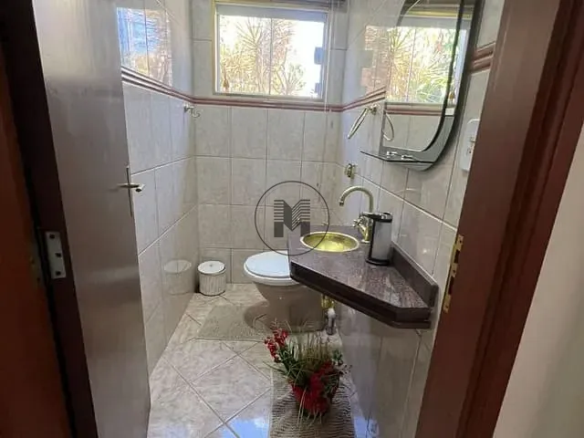 Casa com 1004m² 5 quartos e 6 banheiros, à venda, no bairro Jardim Panorama em Guaratinguetá