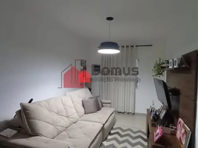 Casa à venda, no bairro Jardim Cristina em Pindamonhangaba