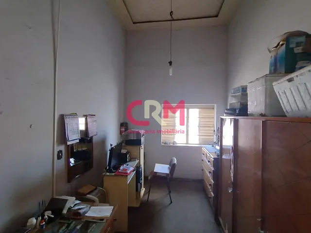 Casa com 429m² 3 quartos e 2 banheiros, à venda, no bairro Centro em Taquaritinga