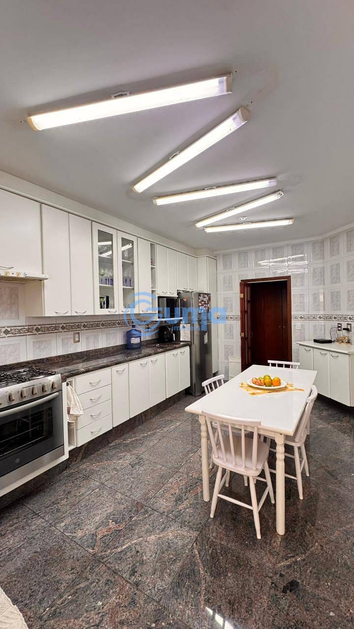 Casa, 3 quartos, 324 m² - Foto 20