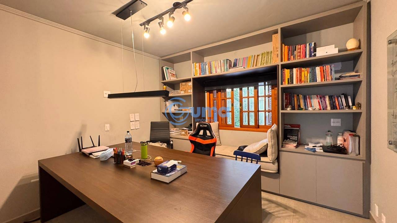 Casa, 3 quartos, 324 m² - Foto 13