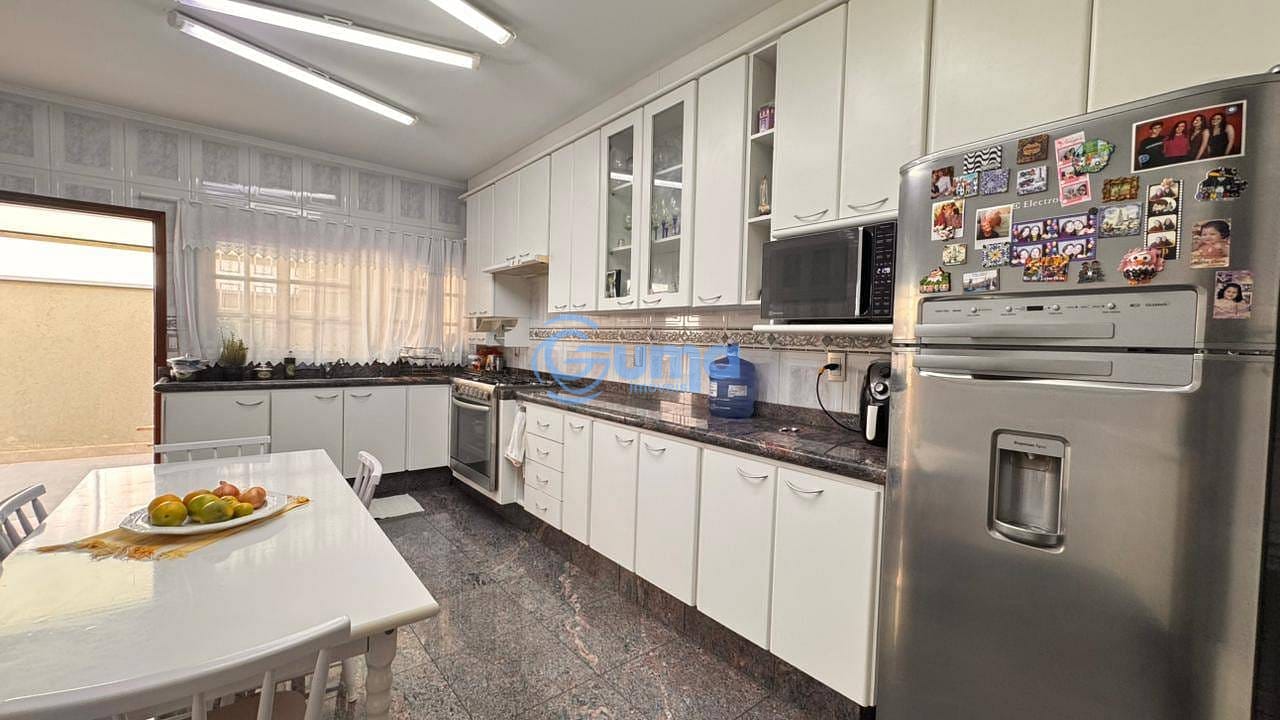 Casa, 3 quartos, 324 m² - Foto 18