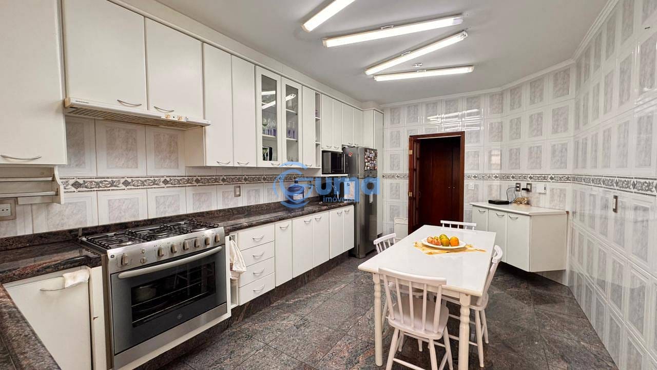 Casa, 3 quartos, 324 m² - Foto 17