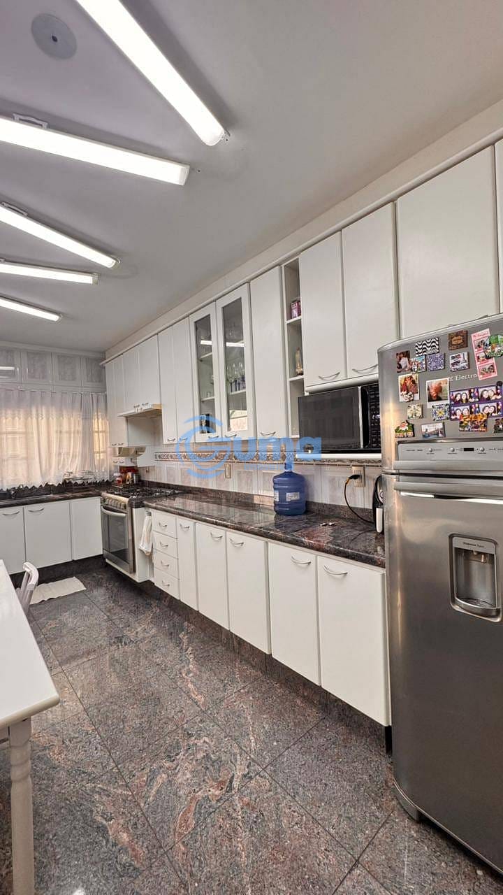 Casa, 3 quartos, 324 m² - Foto 21