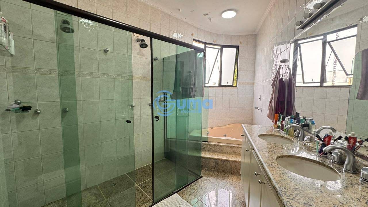 Casa, 3 quartos, 324 m² - Foto 24