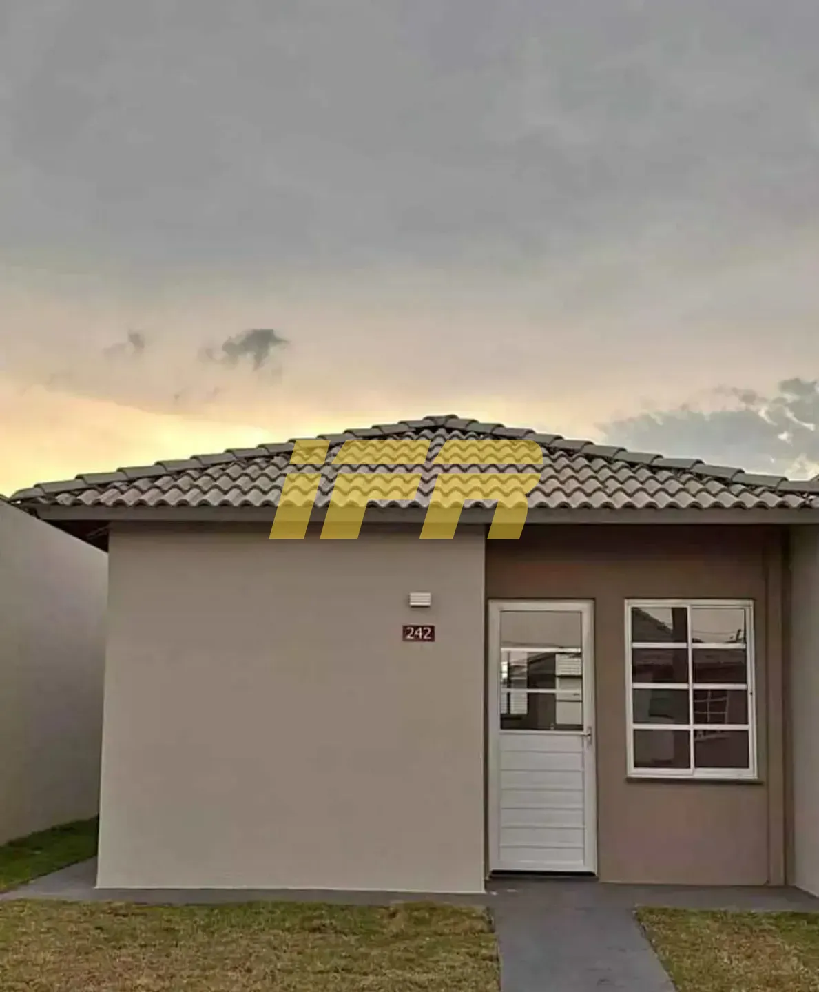 Casa, 2 quartos, 44 m² - Foto 1