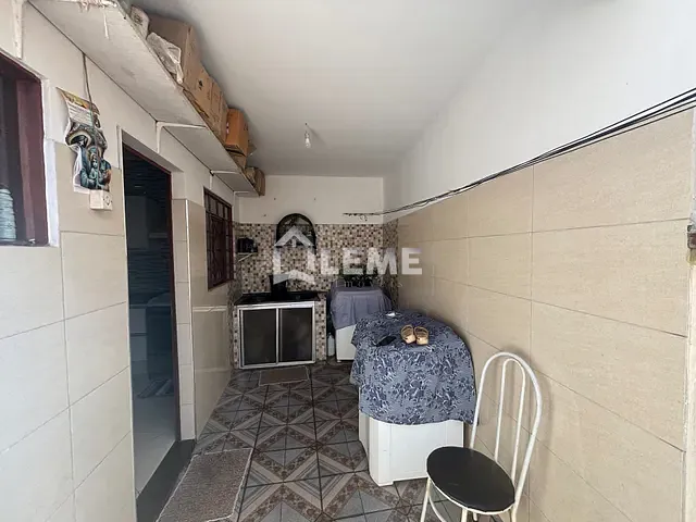 Casa com 150m² 3 quartos e 1 banheiro, à venda, no bairro Vila Lambari em Mococa