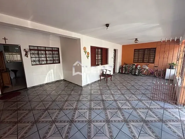Casa com 150m² 3 quartos e 1 banheiro, à venda, no bairro Vila Lambari em Mococa