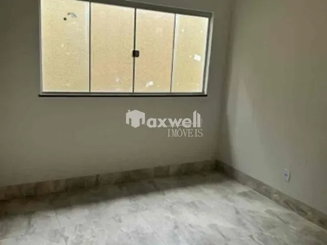 Casa com 180m² 3 quartos e 2 banheiros, à venda, no bairro Cidade Vera Cruz em Aparecida de Goiânia