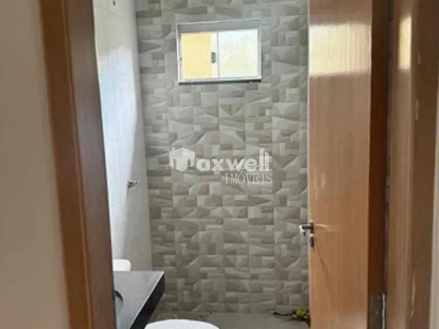 Casa com 180m² 3 quartos e 2 banheiros, à venda, no bairro Cidade Vera Cruz em Aparecida de Goiânia