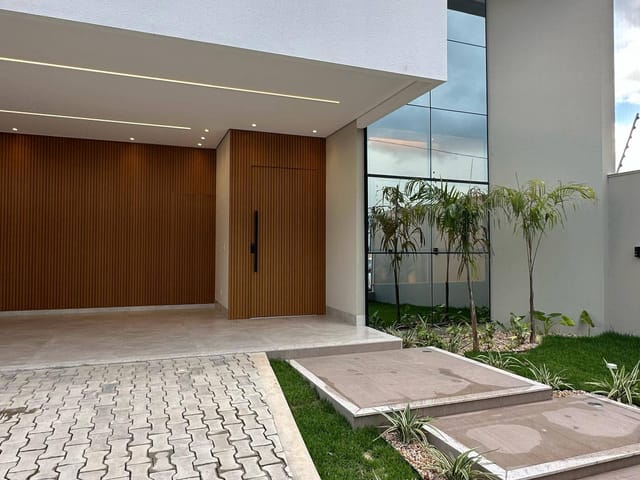 Casa com 420m² 3 quartos e 3 banheiros, à venda, no bairro Residencial Recanto Suíço em Sinop