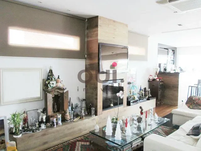 Casa com 409m² 4 quartos e 2 banheiros, à venda, no bairro Jardim Leonor em São Paulo