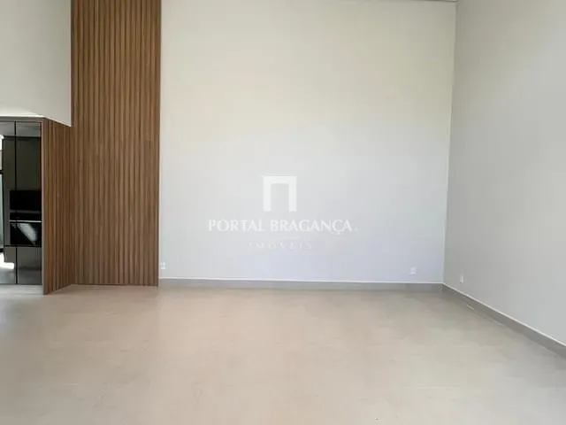 Casa com 276m² 3 quartos e 5 banheiros, à venda, no bairro Residencial Floresta São Vicente em Bragança Paulista