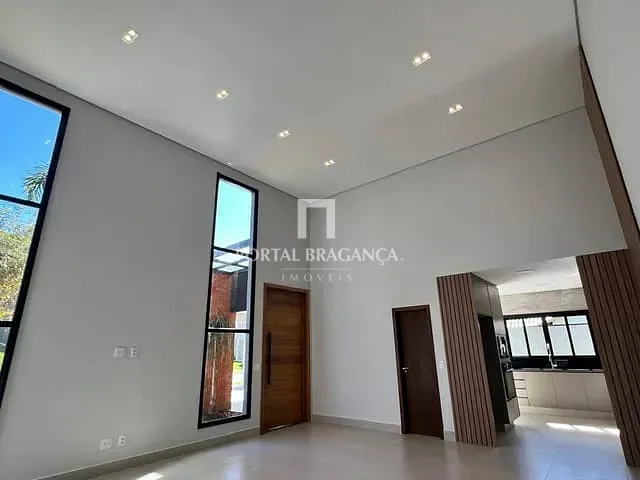 Casa com 276m² 3 quartos e 5 banheiros, à venda, no bairro Residencial Floresta São Vicente em Bragança Paulista