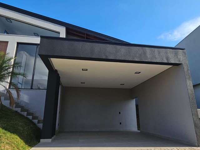 Casa com 669m² 3 quartos e 4 banheiros, à venda, no bairro Bairro Itapema em Itatiba