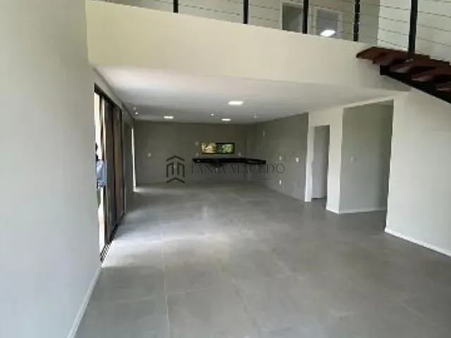 Casa 4 quartos e 5 banheiros, à venda, no bairro Aldeia dos Camarás em Camaragibe