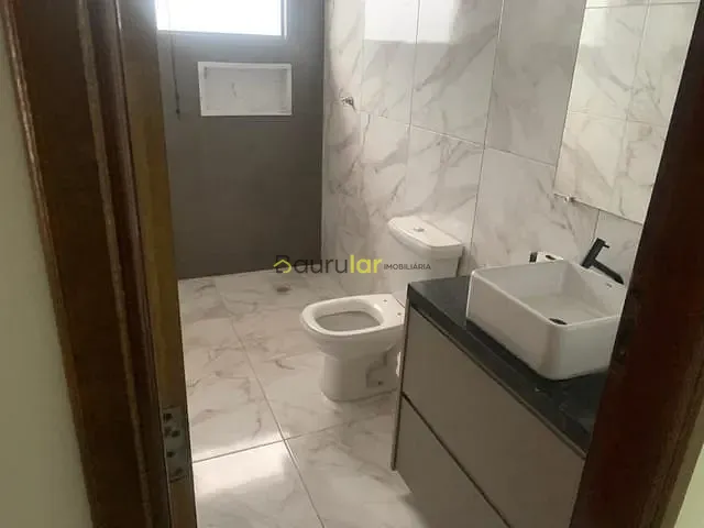 Casa 2 quartos e 2 banheiros, à venda, no bairro Parque Santa Edwiges em Bauru