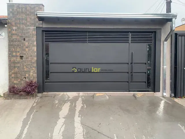 Casa 2 quartos e 2 banheiros, à venda, no bairro Parque Santa Edwiges em Bauru