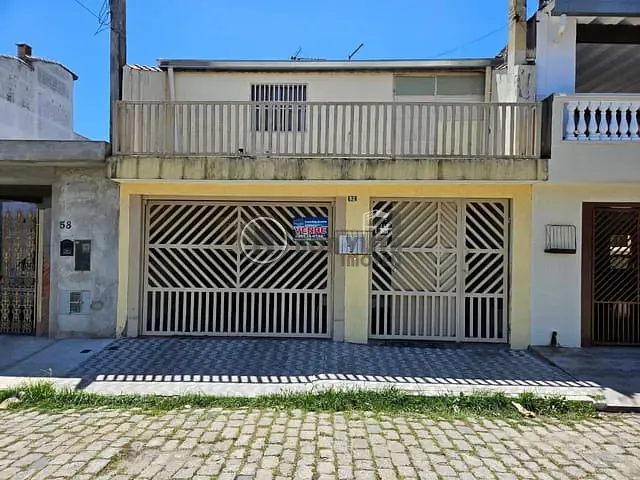 Casa 3 quartos e 2 banheiros, à venda, no bairro Parque Maria Helena em Suzano