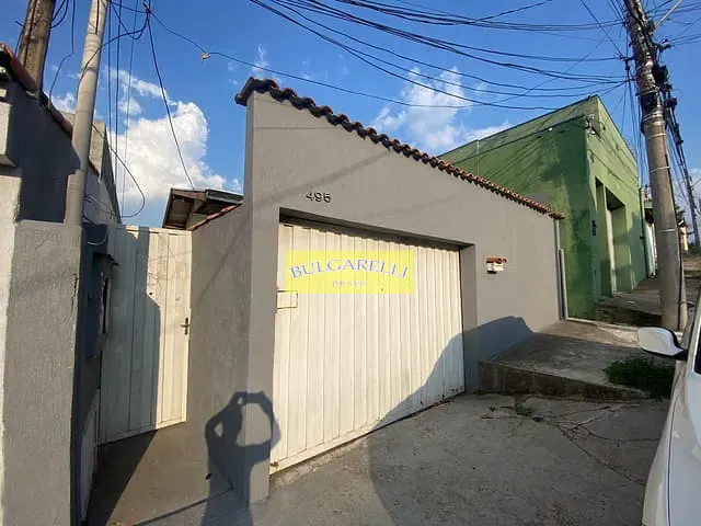 Casa com 200m² 2 quartos e 2 banheiros, à venda, no bairro Jardim Pacaembu em Jundiaí