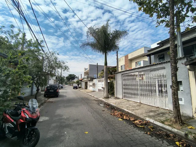 Casa 3 quartos e 3 banheiros, para alugar, no bairro Real Park Tietê Jundiapeba em Mogi das Cruzes