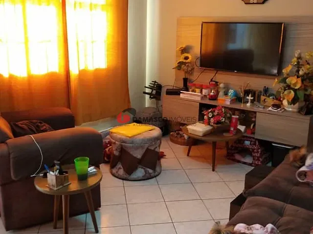 Casa com 135m² 3 quartos e 1 banheiro, à venda, no bairro Osvaldo Cruz em São Caetano do Sul