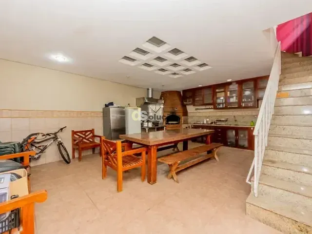 Casa 3 quartos e 4 banheiros, à venda, no bairro Conjunto Residencial Santa Terezinha em São Paulo