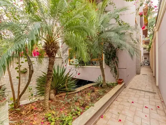 Casa 3 quartos e 4 banheiros, à venda, no bairro Conjunto Residencial Santa Terezinha em São Paulo