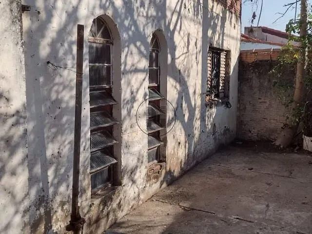 Casa com 250m² 3 quartos e 2 banheiros, à venda, no bairro Jardim Santa Luzia em Guaratinguetá