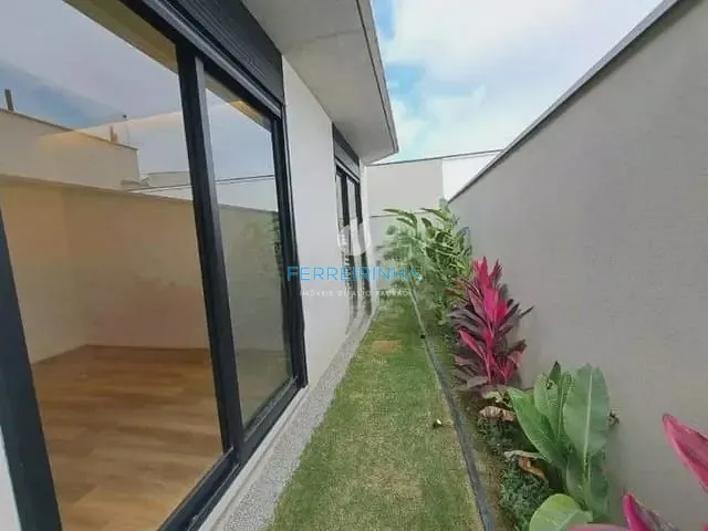 Casa com 451m² 3 quartos e 2 banheiros, à venda, no bairro Condomínio Residencial Monte Carlo em São José dos Campos