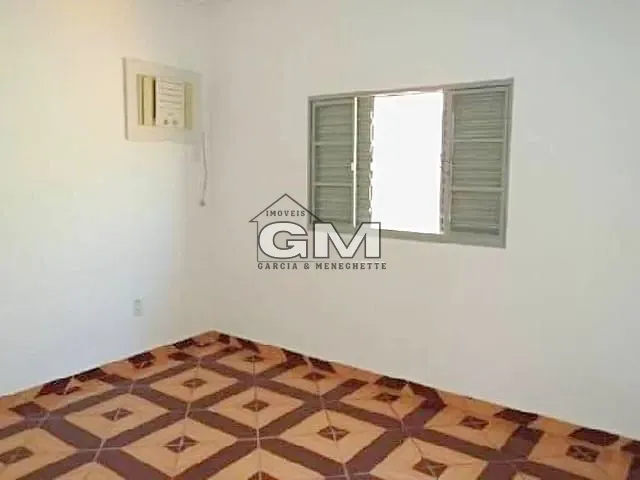 Casa com 176m² 3 quartos e 2 banheiros, à venda, no bairro Jardim Zara em Ribeirão Preto