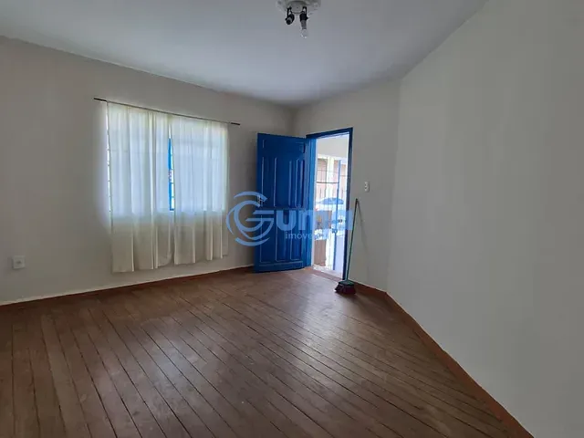 Casa com 50m² 1 quarto e 1 banheiro, à venda, no bairro Centro em Bragança Paulista