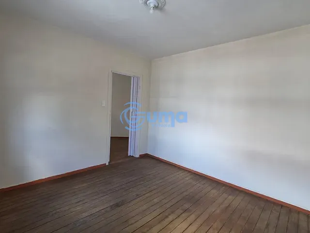 Casa com 50m² 1 quarto e 1 banheiro, à venda, no bairro Centro em Bragança Paulista