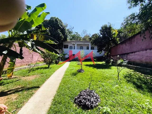 Casa com 360m² 2 quartos e 1 banheiro, à venda, no bairro Rocha em São Gonçalo