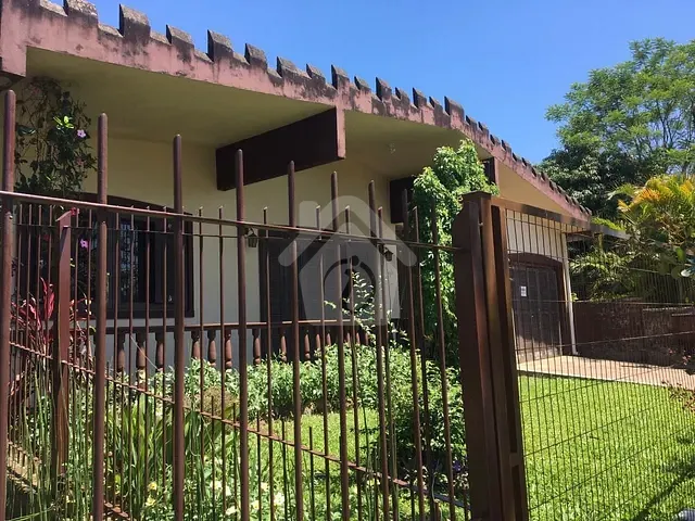 Casa com 180m² 3 quartos e 2 banheiros, à venda, no bairro Oriental em Estrela