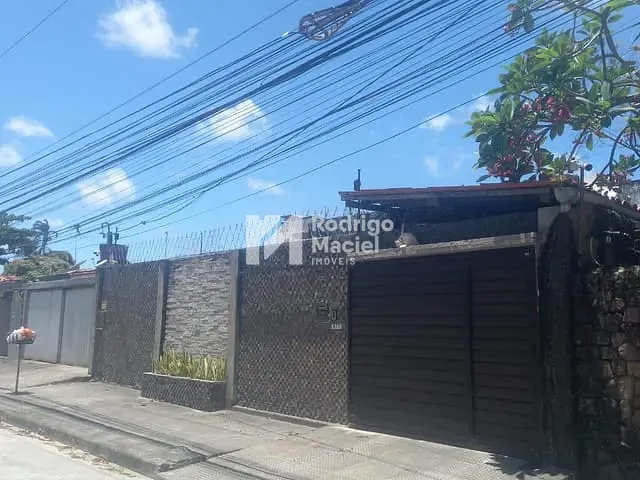 Casa 3 quartos e 2 banheiros, à venda, no bairro Iputinga em Recife