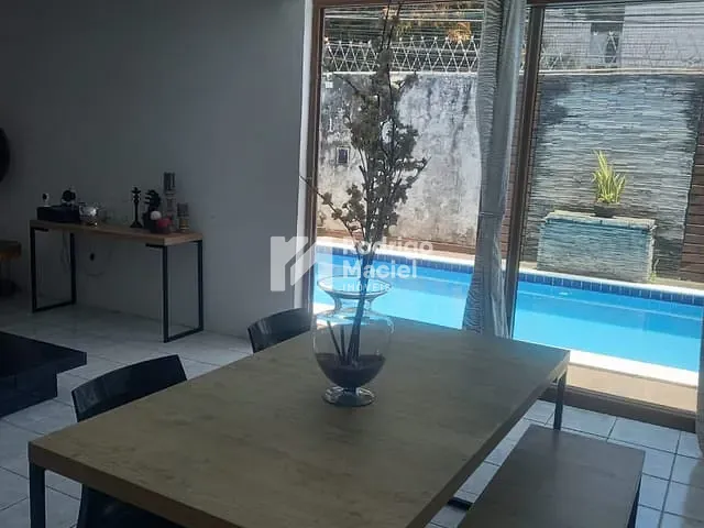 Casa 3 quartos e 2 banheiros, à venda, no bairro Iputinga em Recife