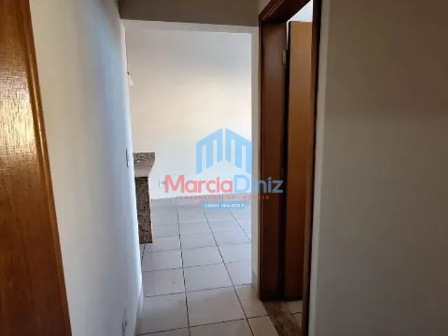 Casa 2 quartos e 1 banheiro, para alugar, no bairro Centro em Ituverava