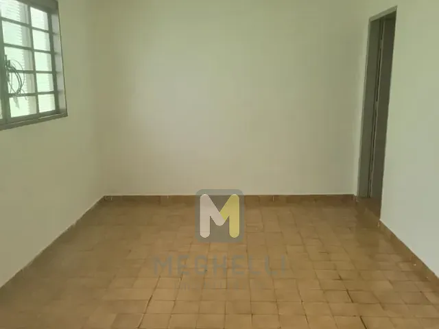 Casa com 250m² 2 quartos e 1 banheiro, à venda, no bairro Jardim Bela Vista em Serrana