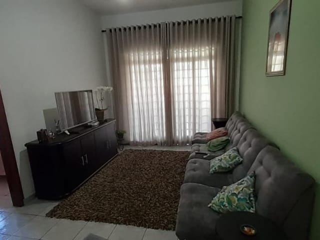 Foto do Casa - Casa com 3 dormitórios, 131 m² - venda por R$ 700.000,00 ou aluguel por R$ 2.800,00/mês - Morro Chic - Itajubá/MG | MOHALLEM e LOPES CORRETAGEM E ADMINISTRACAO DE IMOVEIS LTDA