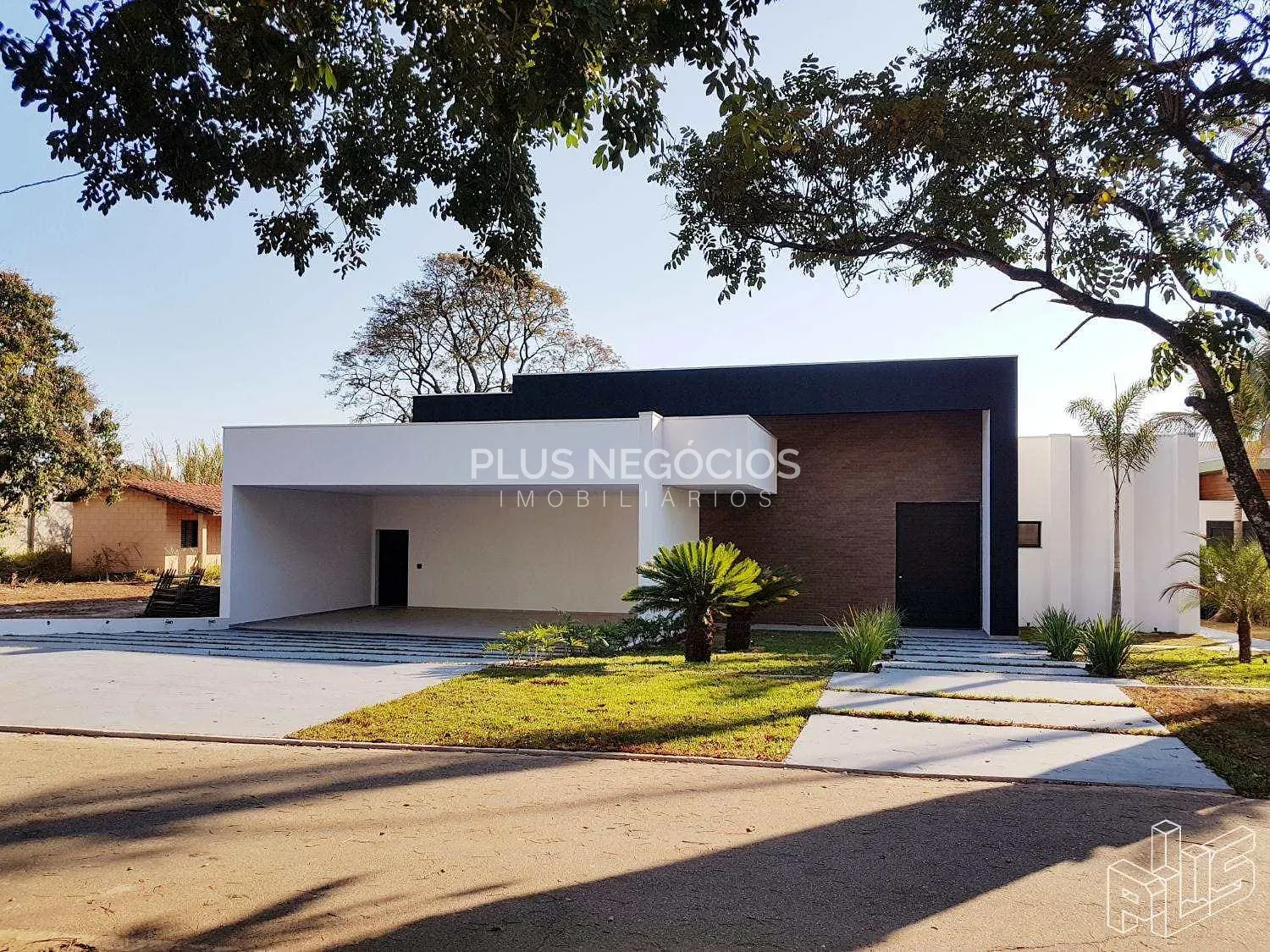 Casa, 3 quartos, 419 m² - Foto 1
