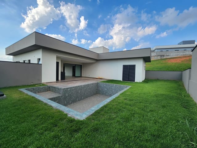 Casa com 560m² 3 quartos e 5 banheiros, à venda, no bairro Santa Isabel II em Louveira