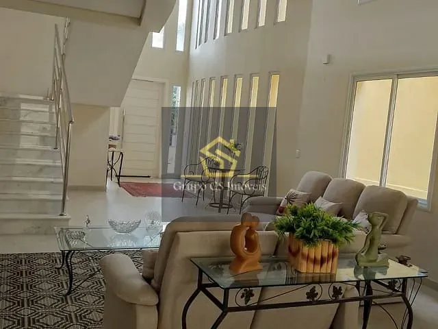 Casa 3 quartos e 4 banheiros, para alugar, no bairro Jardim Lorena em Valinhos