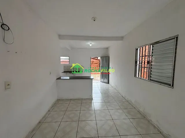 Casa com 200m², à venda, no bairro Novo Horizonte em Teresina