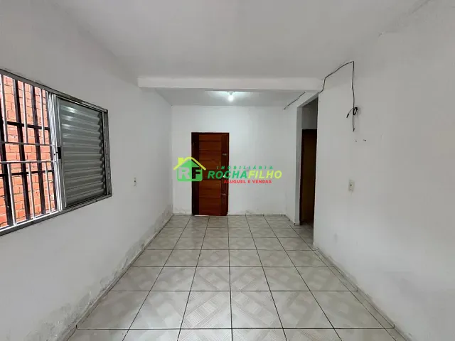 Casa com 200m², à venda, no bairro Novo Horizonte em Teresina